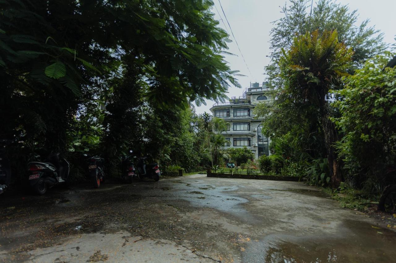 Hotel Tulsi Pokhara Zewnętrze zdjęcie