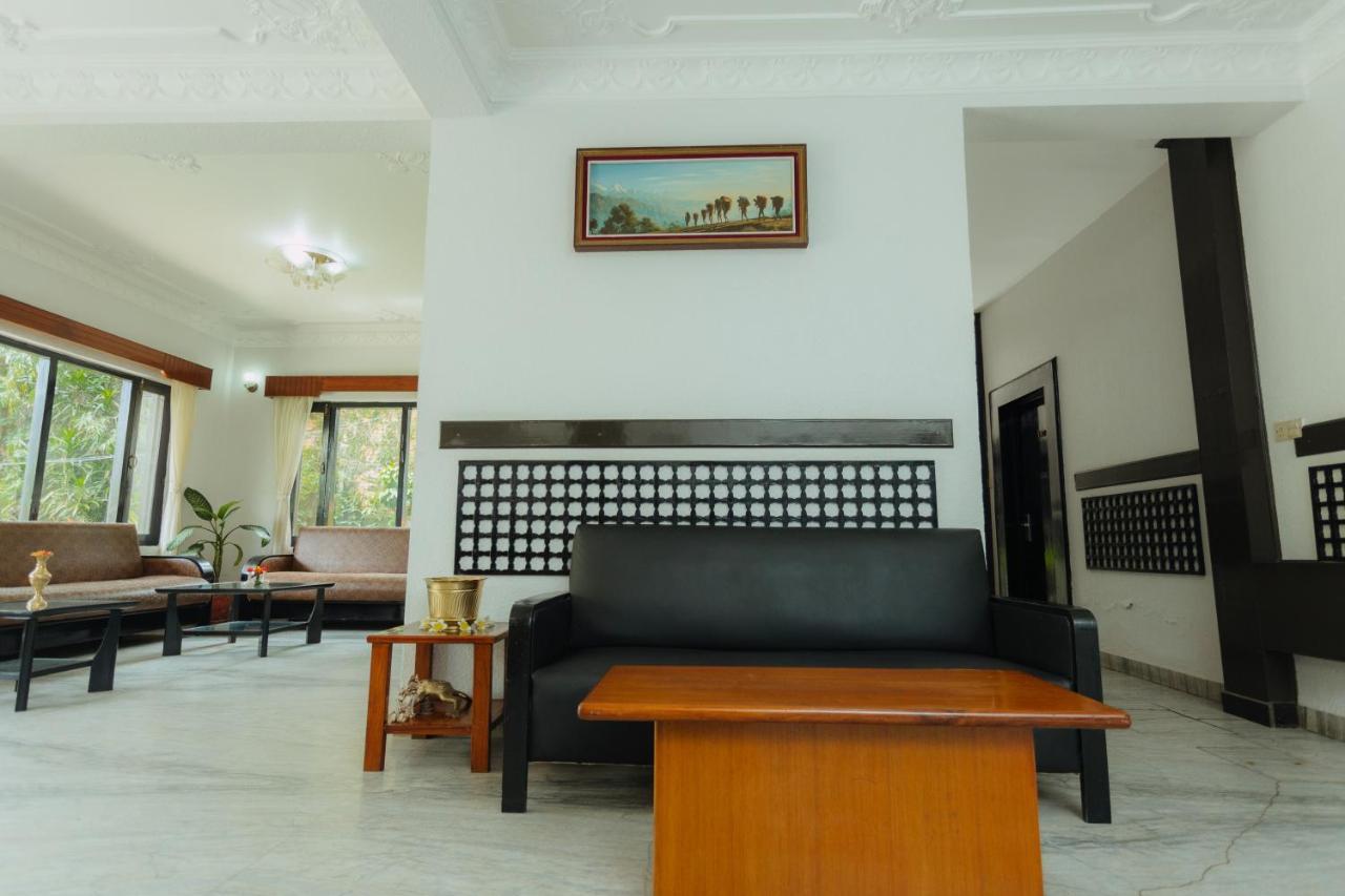 Hotel Tulsi Pokhara Zewnętrze zdjęcie