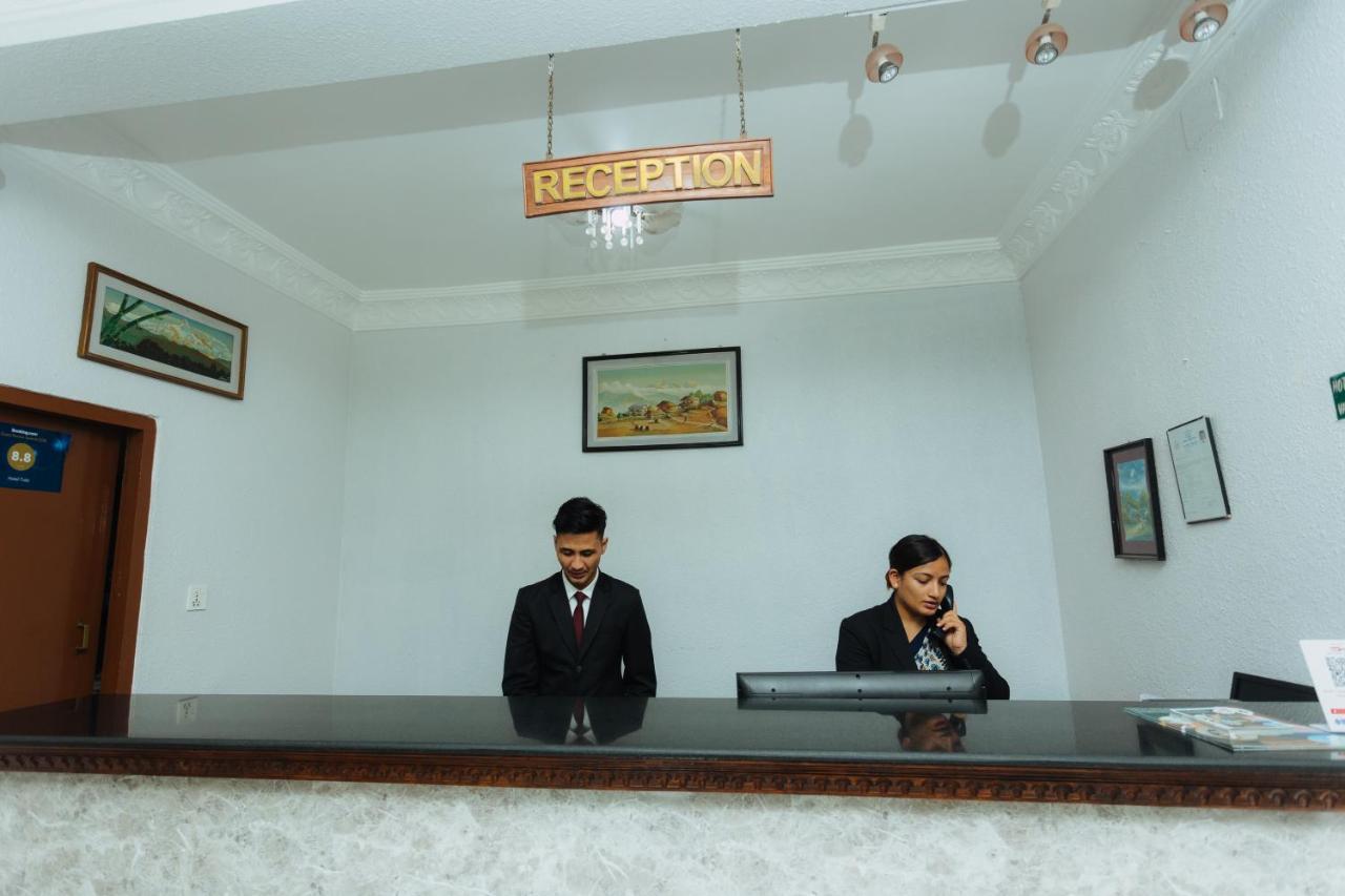 Hotel Tulsi Pokhara Zewnętrze zdjęcie