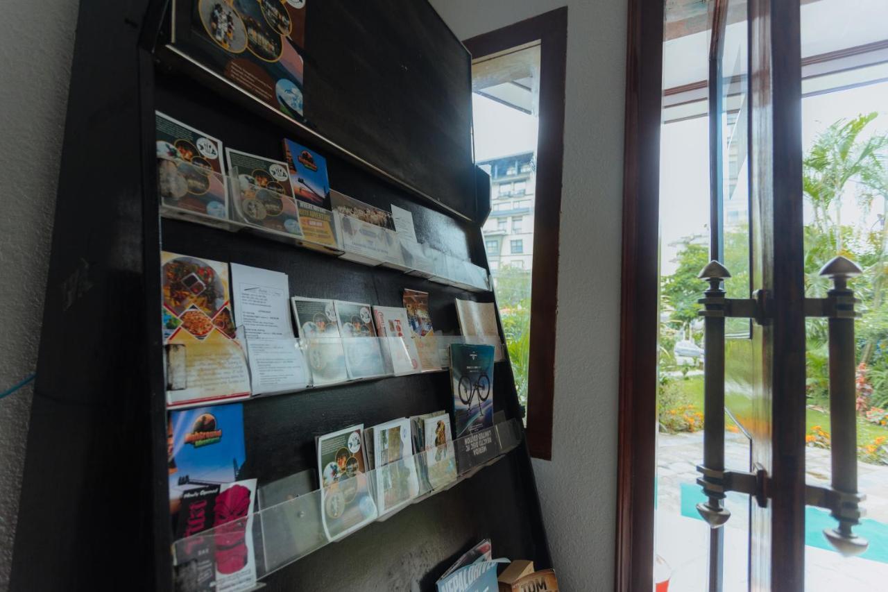 Hotel Tulsi Pokhara Zewnętrze zdjęcie