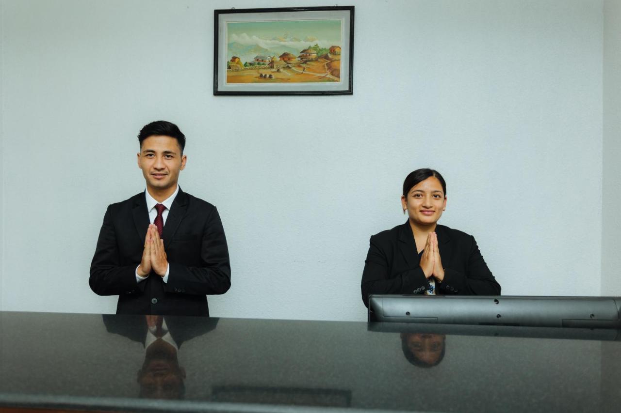 Hotel Tulsi Pokhara Zewnętrze zdjęcie