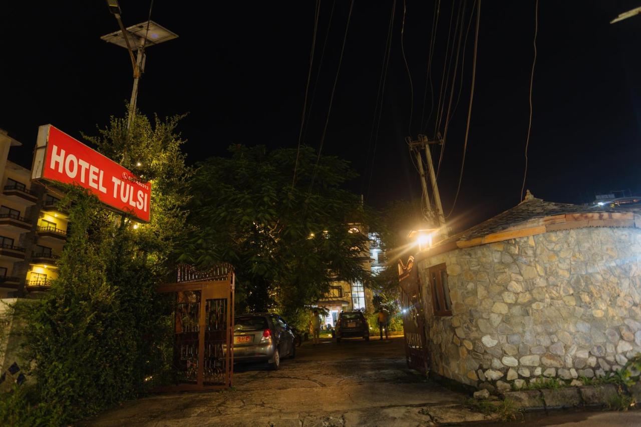 Hotel Tulsi Pokhara Zewnętrze zdjęcie
