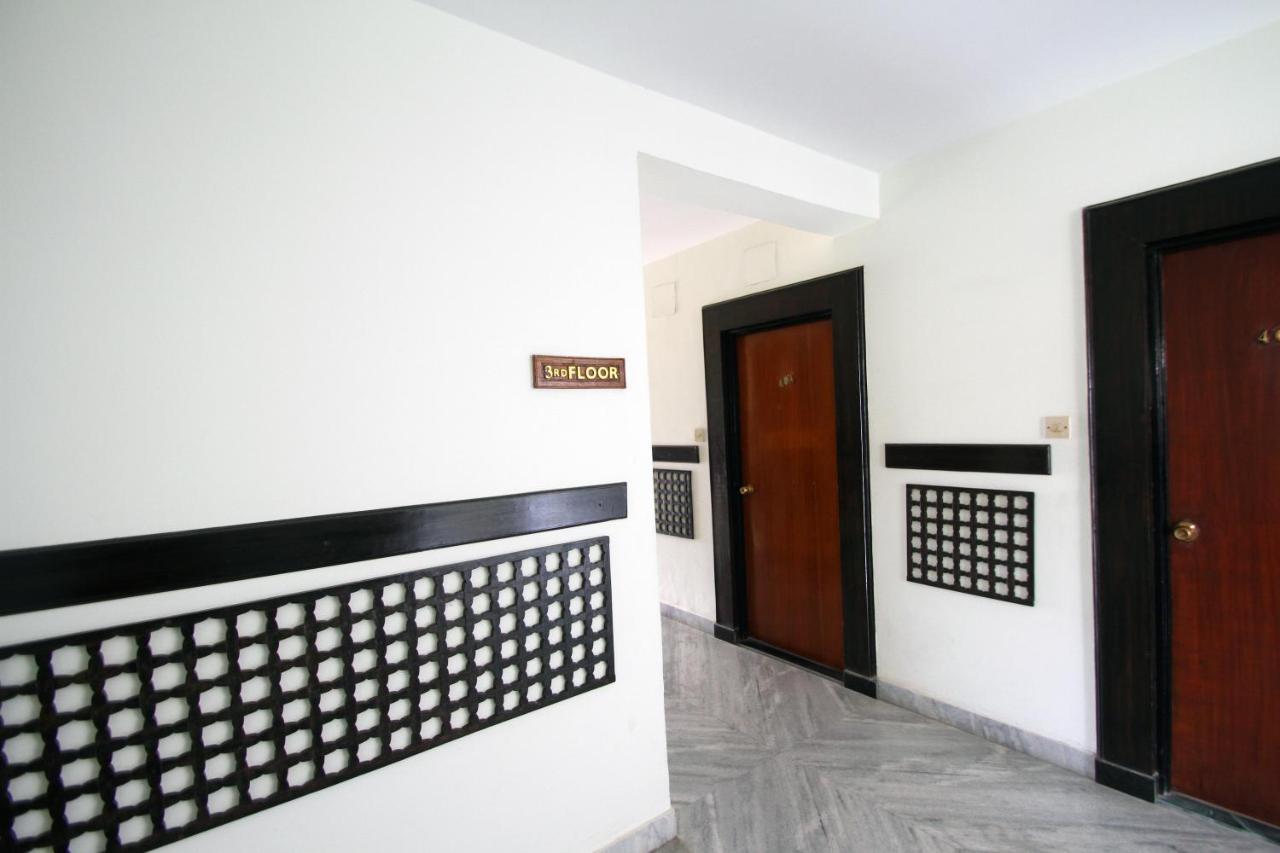 Hotel Tulsi Pokhara Zewnętrze zdjęcie
