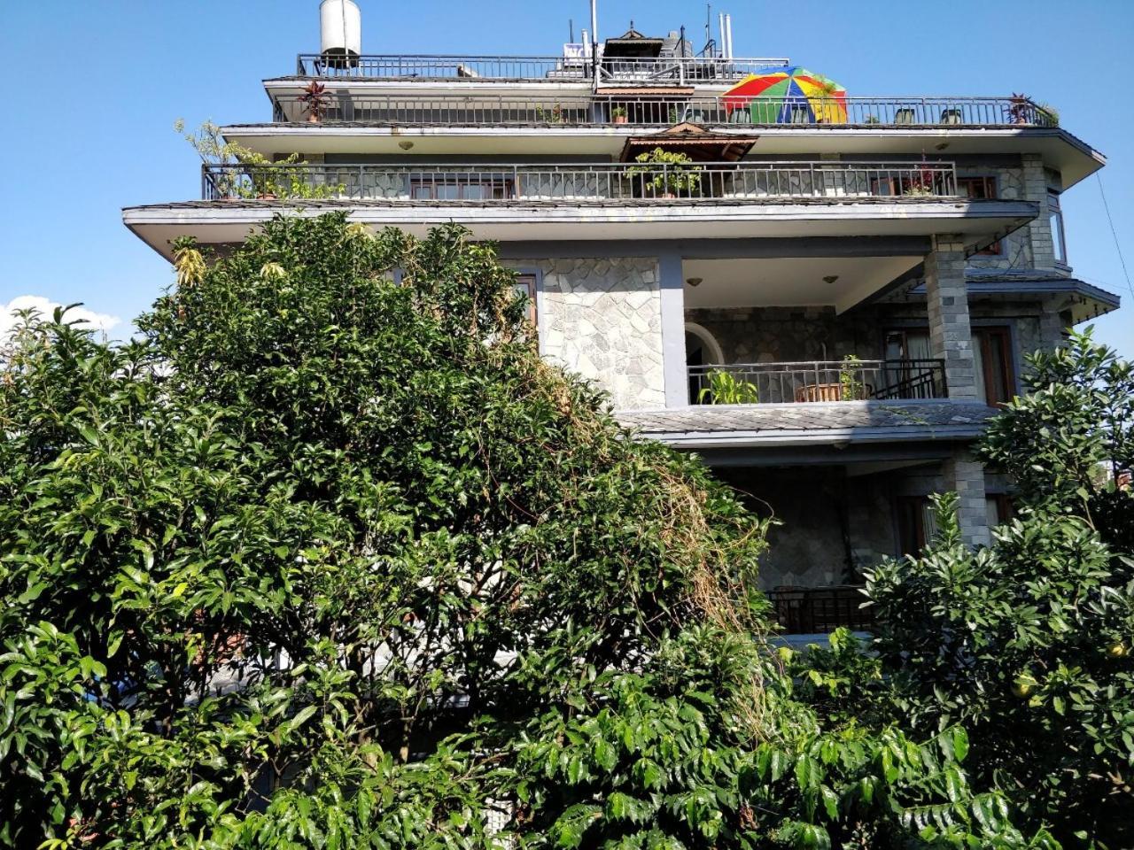 Hotel Tulsi Pokhara Zewnętrze zdjęcie