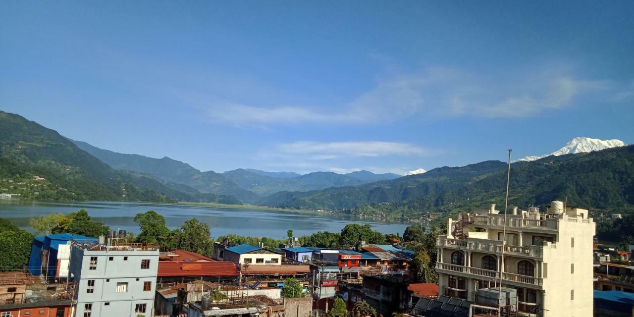 Hotel Tulsi Pokhara Zewnętrze zdjęcie